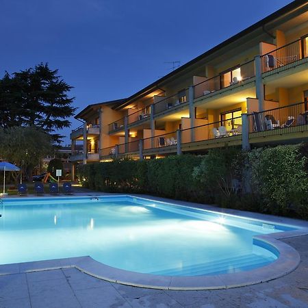 Residence Spiaggia D'Oro Desenzano del Garda Zewnętrze zdjęcie