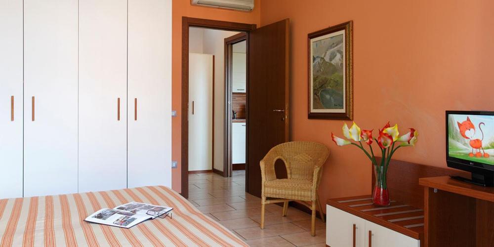 Residence Spiaggia D'Oro Desenzano del Garda Zewnętrze zdjęcie