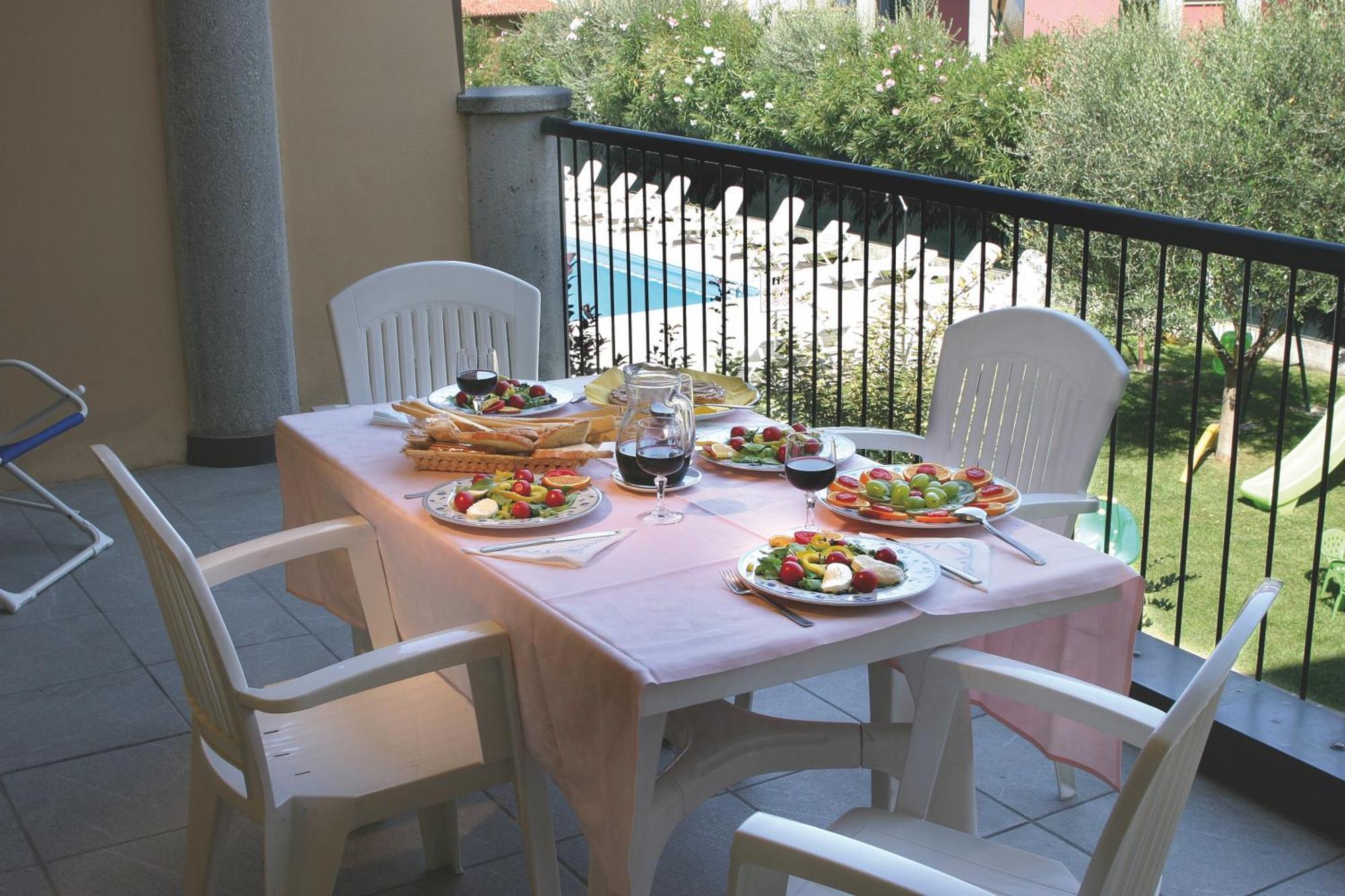 Residence Spiaggia D'Oro Desenzano del Garda Zewnętrze zdjęcie